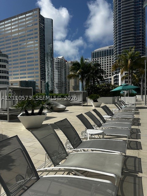 950 Brickell Bay Dr #1500, Miami FL 33131
