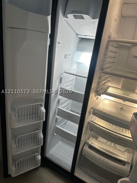 950 Brickell Bay Dr #1500, Miami FL 33131