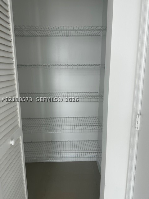 950 Brickell Bay Dr #1500, Miami FL 33131