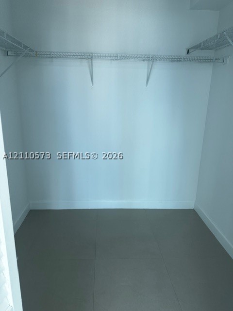 950 Brickell Bay Dr #1500, Miami FL 33131