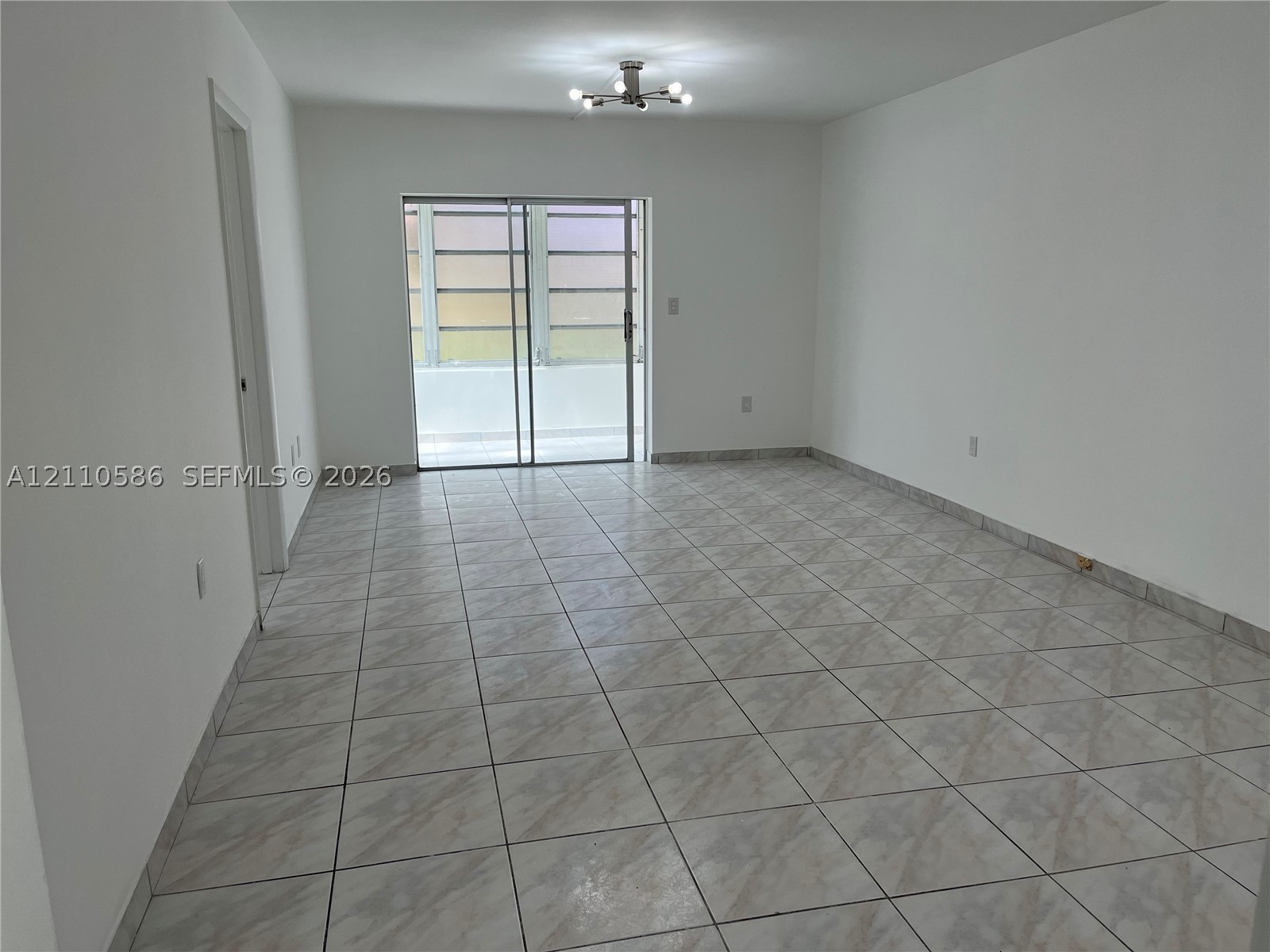 120 Royal Palm Rd #110, Hialeah Gardens FL 33016