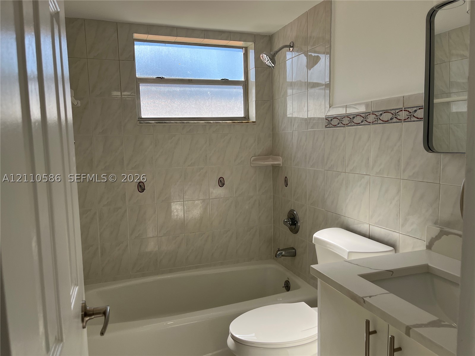120 Royal Palm Rd #110, Hialeah Gardens FL 33016