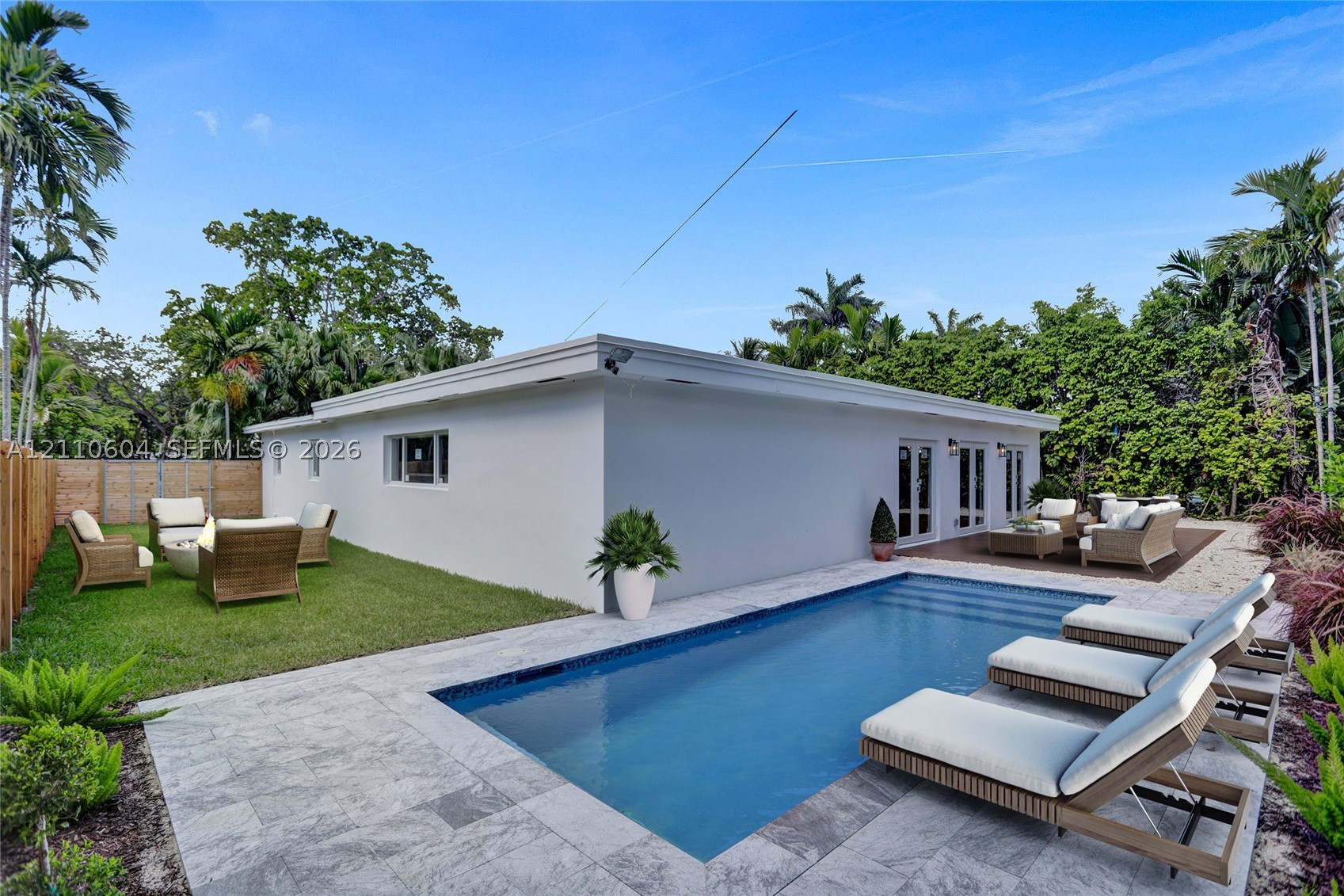 2055 Alamanda Dr #0, North Miami FL 33181