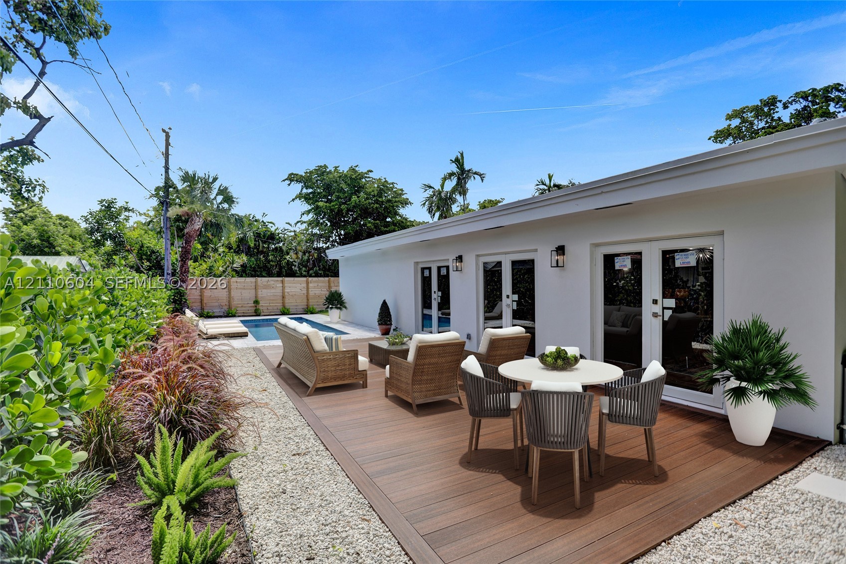 2055 Alamanda Dr #0, North Miami FL 33181