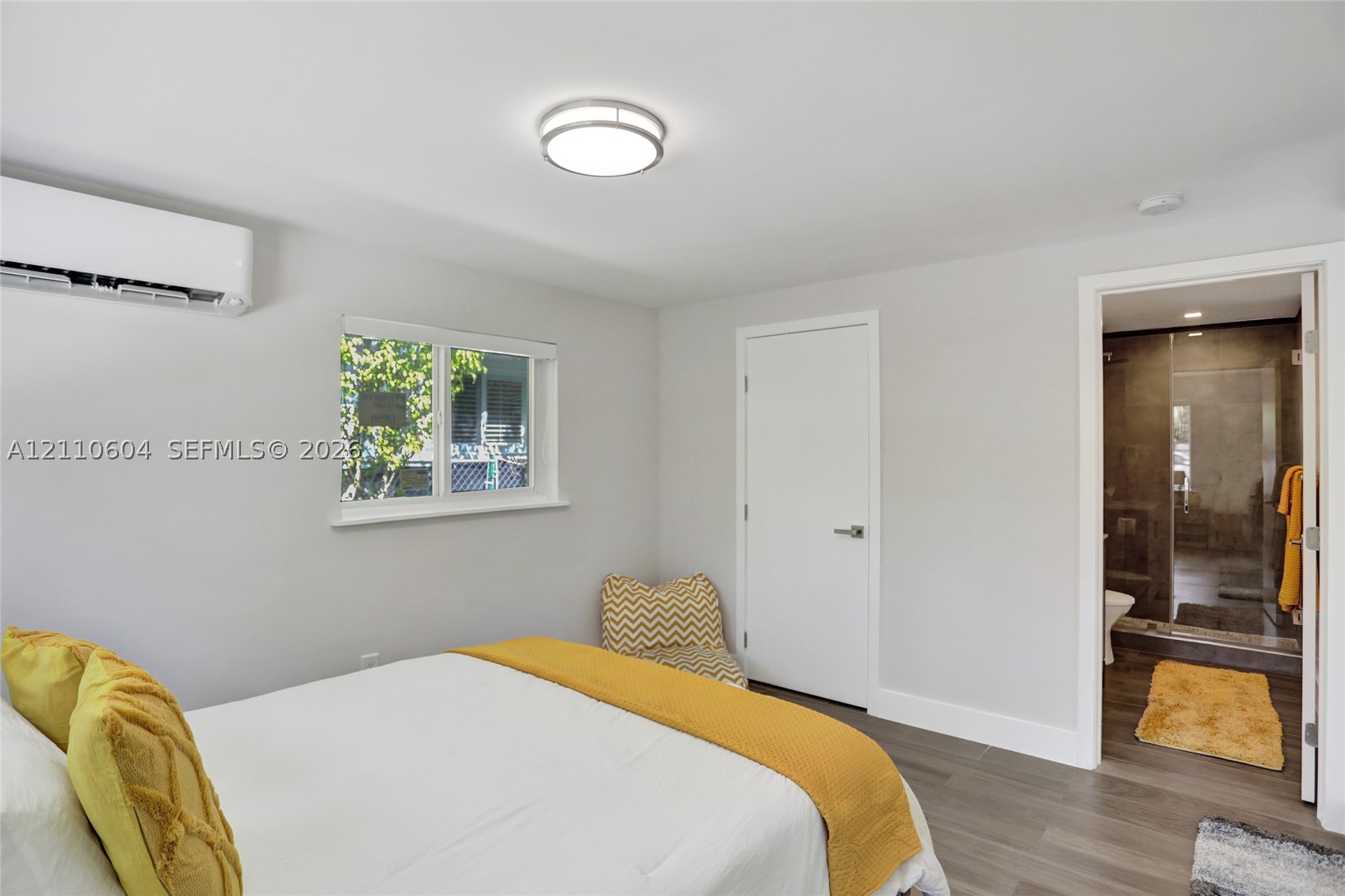 2055 Alamanda Dr #0, North Miami FL 33181