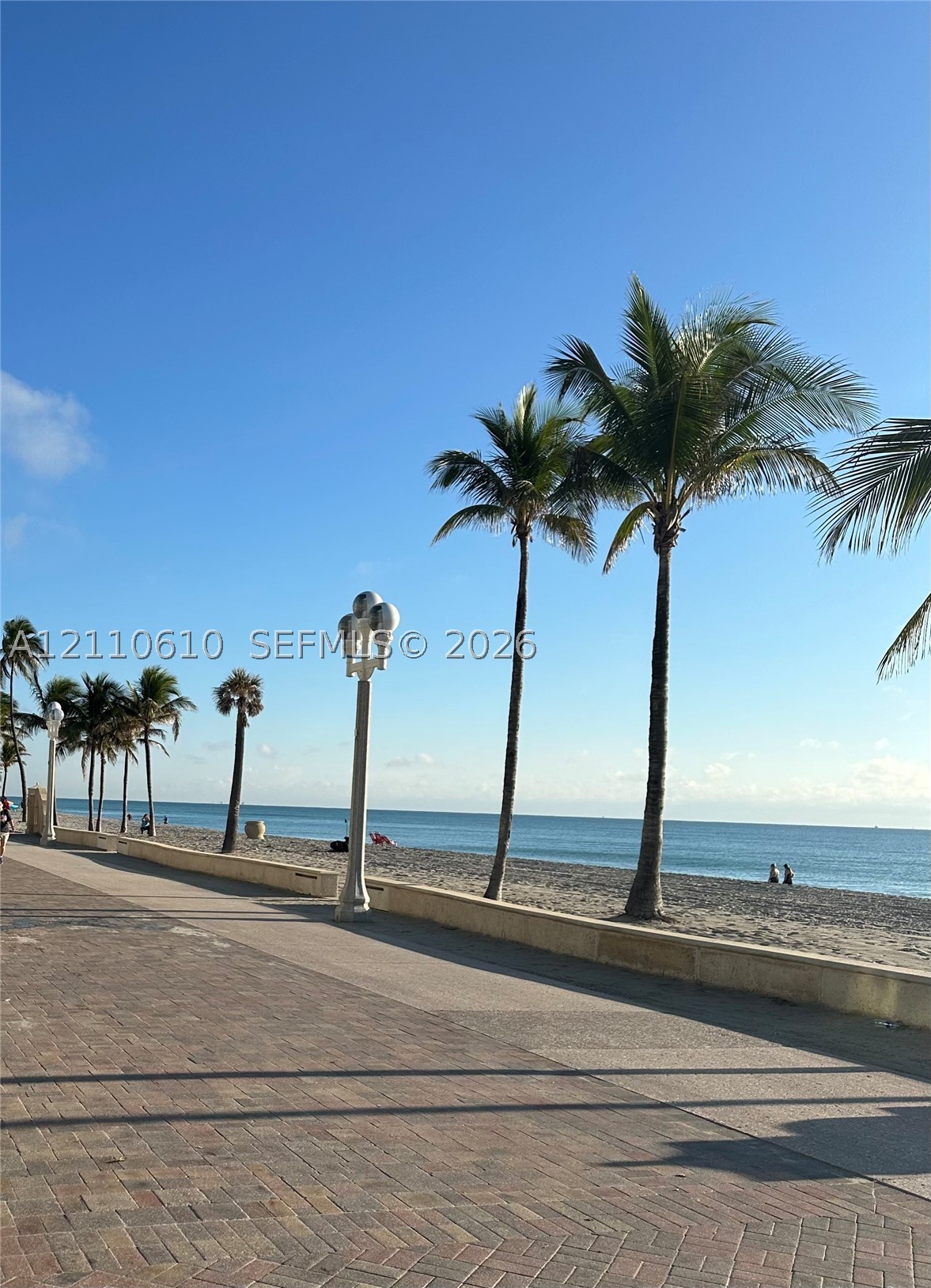 649 E Sheridan St #304, Dania Beach FL 33004