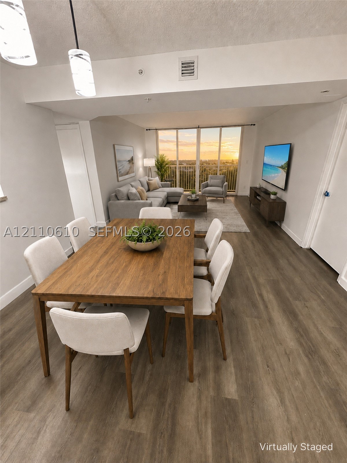 649 E Sheridan St #304, Dania Beach FL 33004