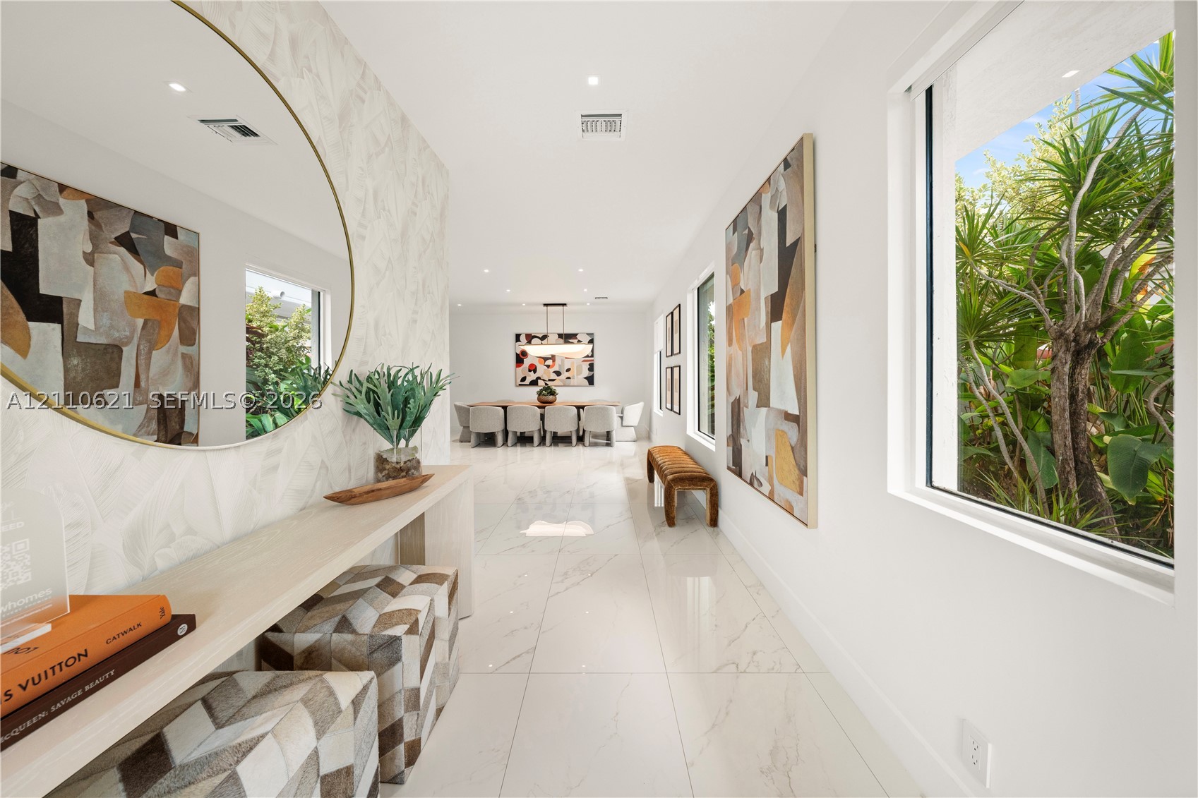 1777 Daytonia Rd, Miami Beach FL 33141