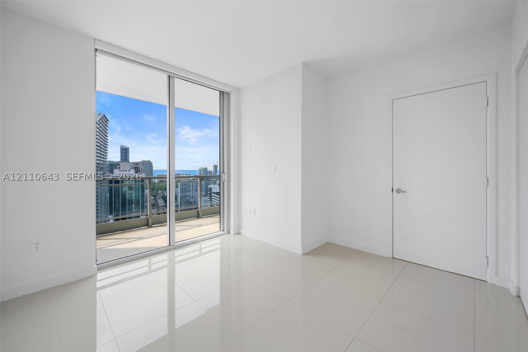 92 SW 3rd St #3603, Miami FL 33130