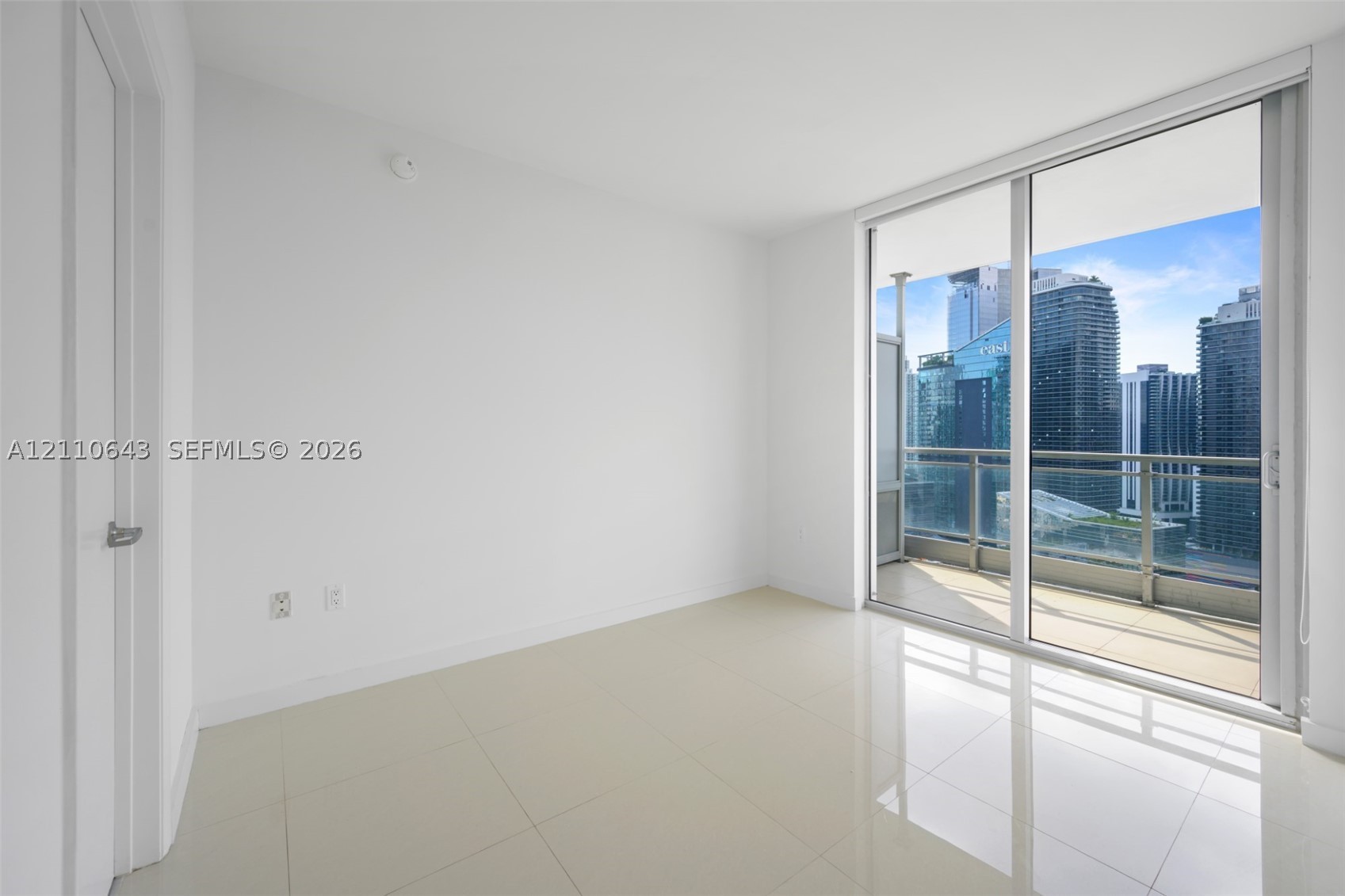 92 SW 3rd St #3603, Miami FL 33130