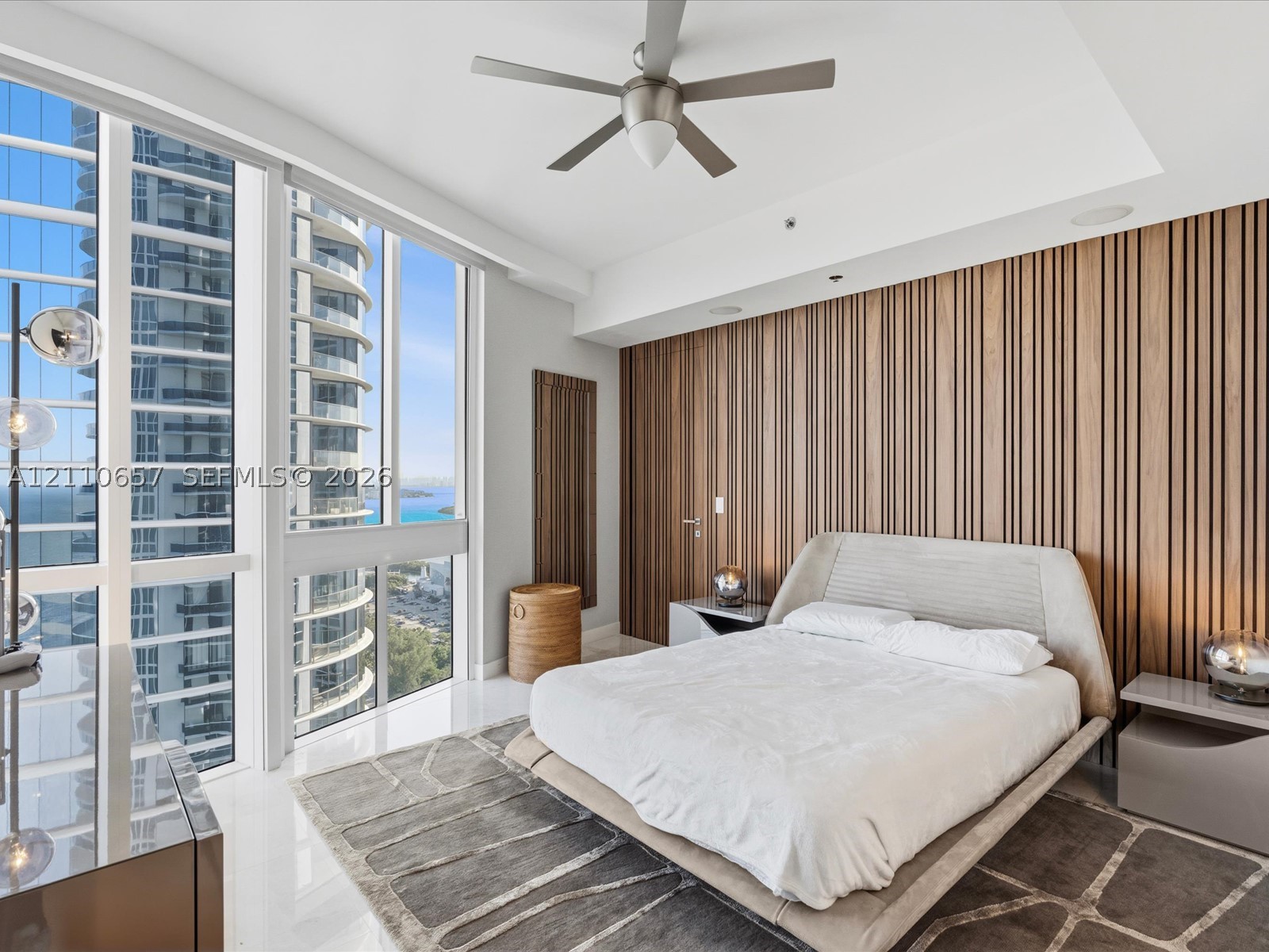 15811 Collins Ave #2901, Sunny Isles Beach FL 33160