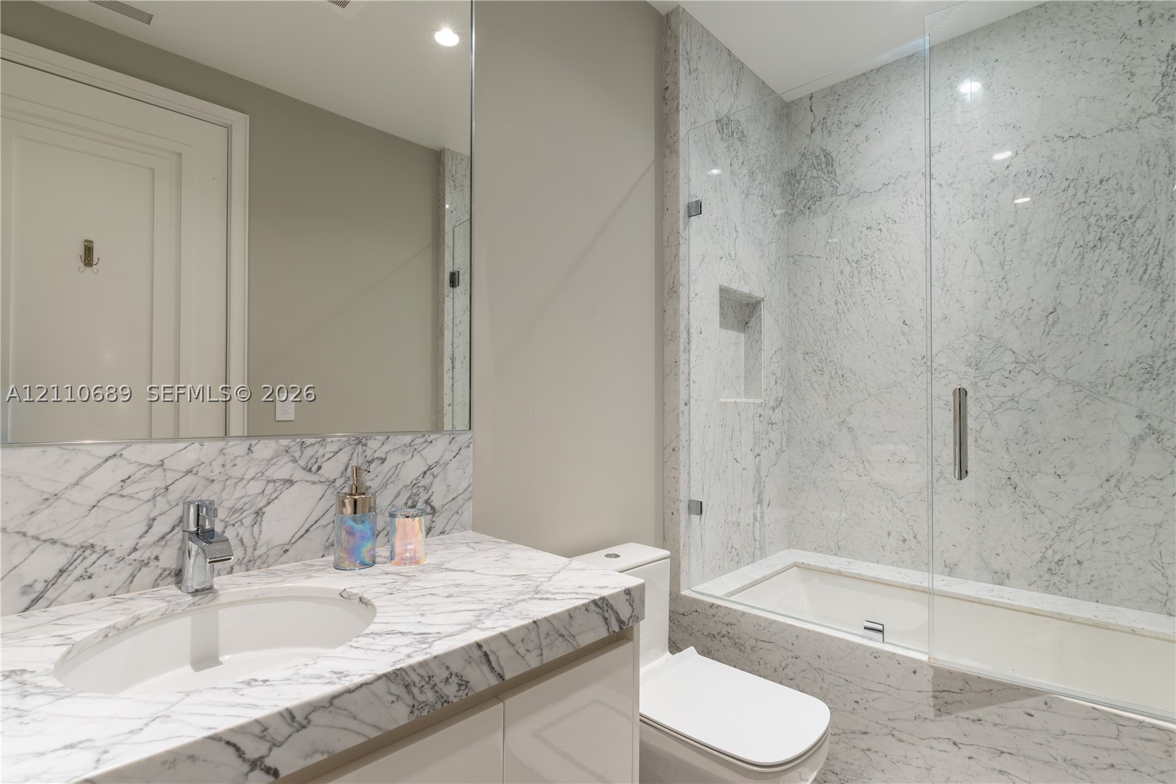 17901 Collins Ave #2704, Sunny Isles Beach FL 33160