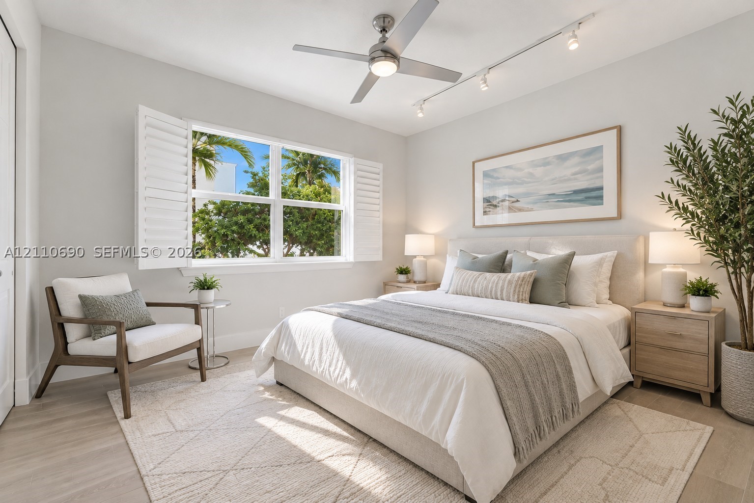 2720 NE 15th St #201, Fort Lauderdale FL 33304