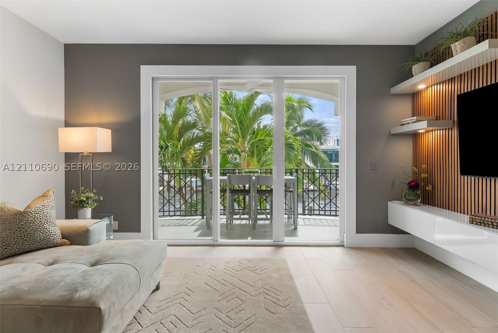 2720 NE 15th St #201, Fort Lauderdale FL 33304