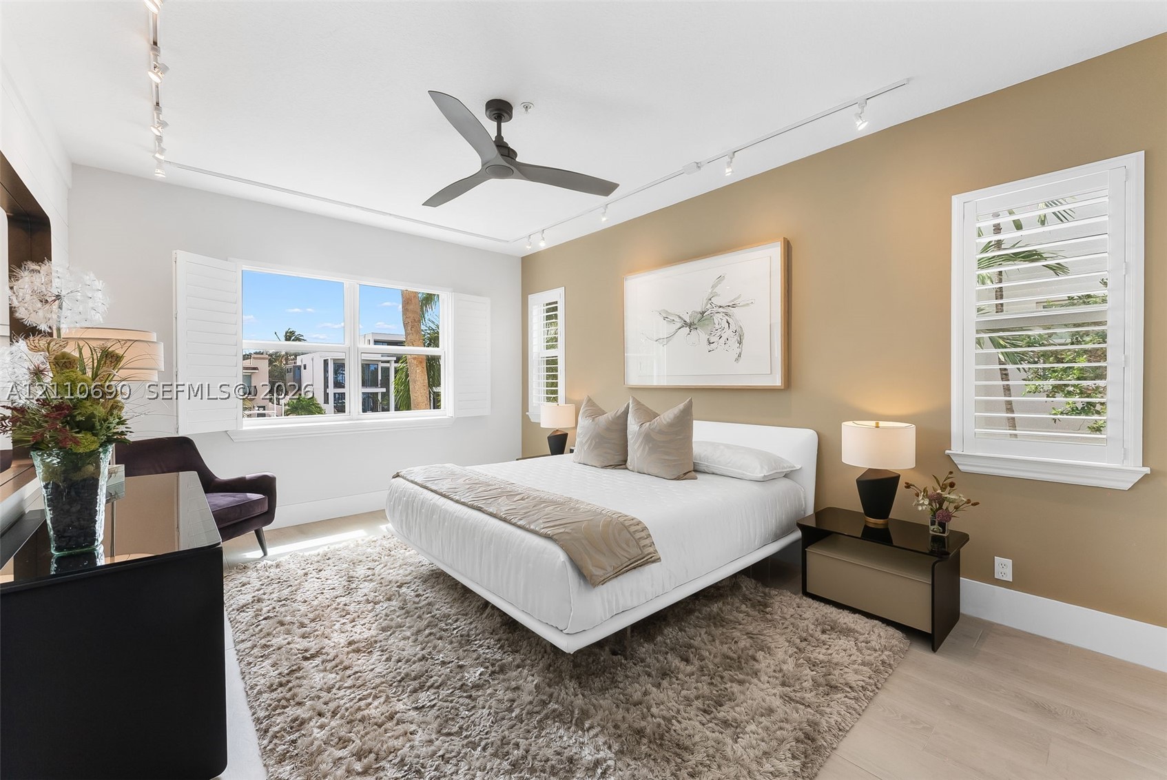 2720 NE 15th St #201, Fort Lauderdale FL 33304