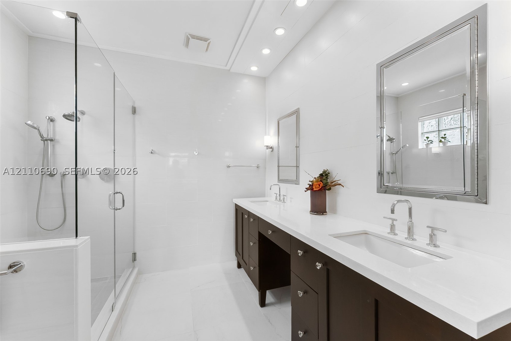 2720 NE 15th St #201, Fort Lauderdale FL 33304
