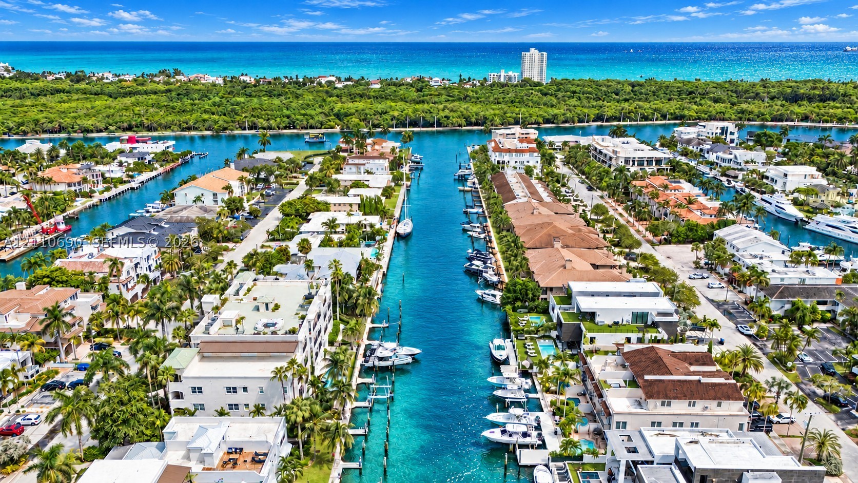 2720 NE 15th St #201, Fort Lauderdale FL 33304