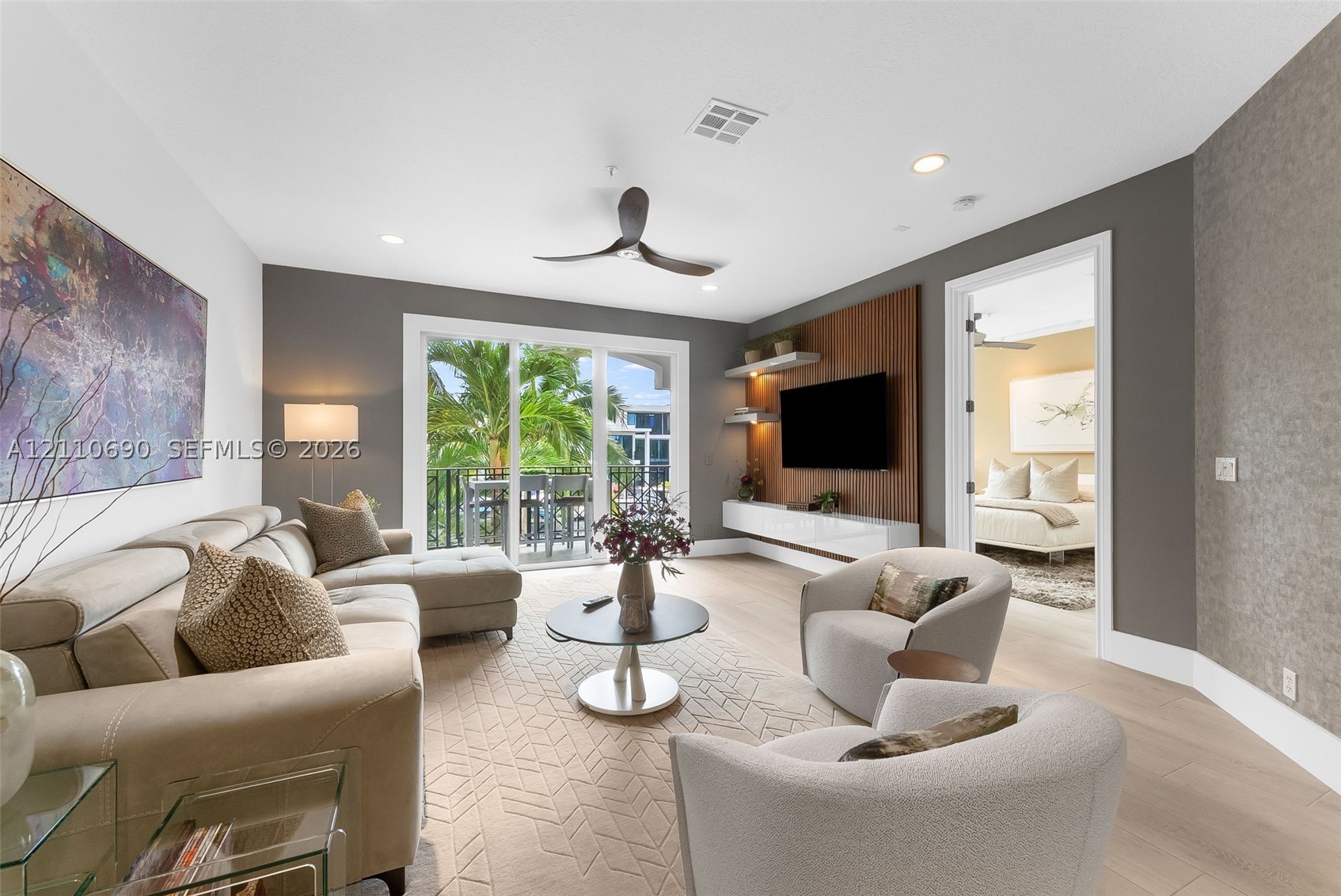 2720 NE 15th St #201, Fort Lauderdale FL 33304