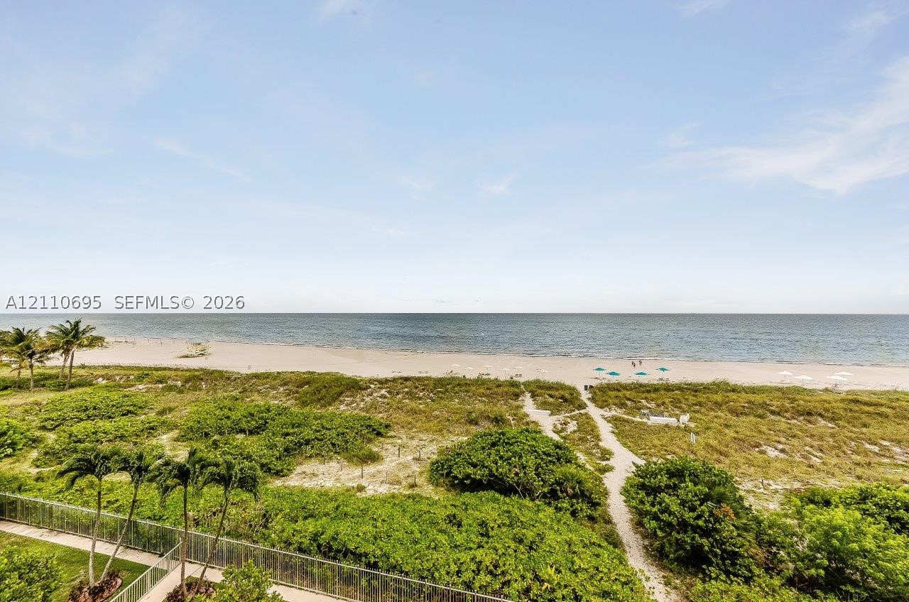 177 Ocean Lane Dr #501, Key Biscayne FL 33149
