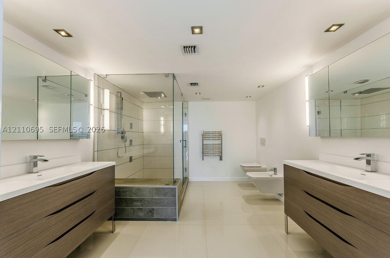 177 Ocean Lane Dr #501, Key Biscayne FL 33149