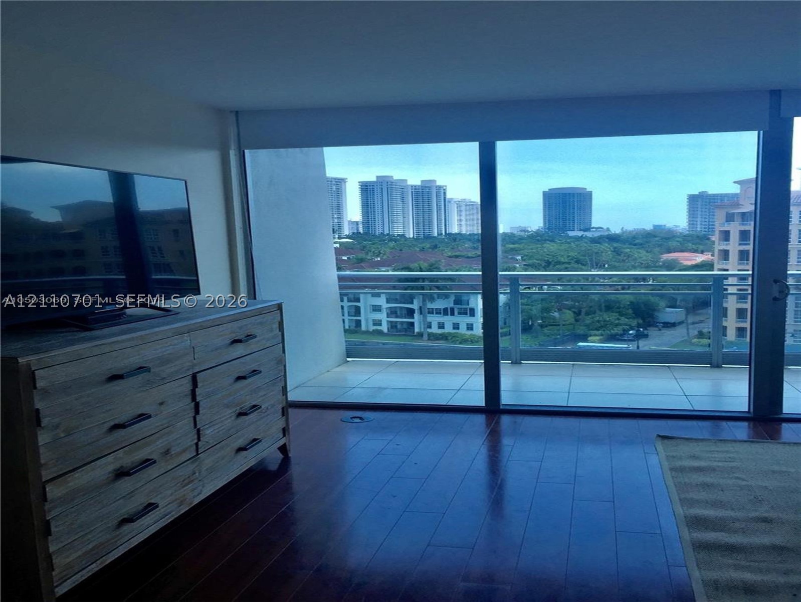 Aventura FL 33180 - A12110701