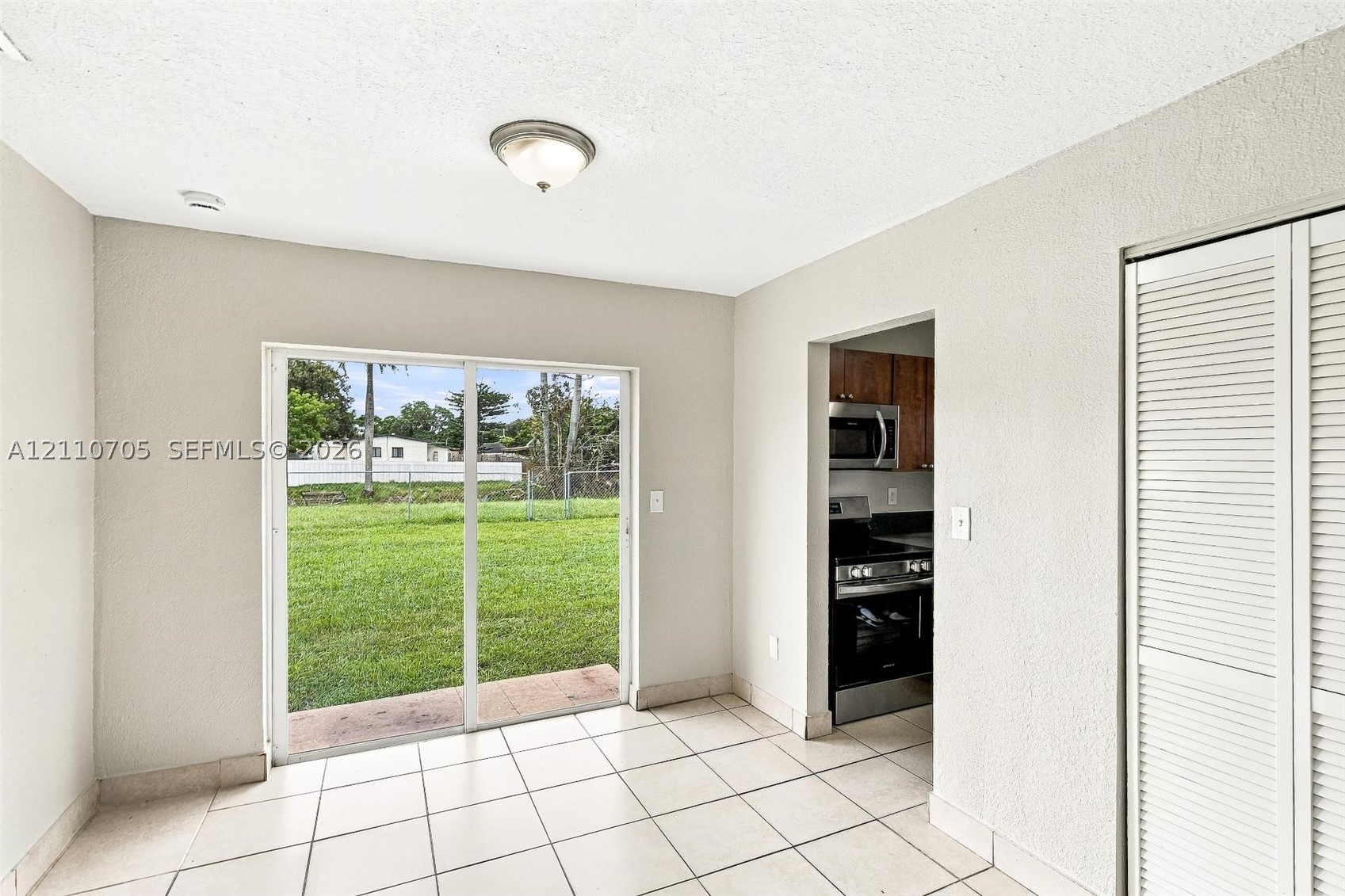 2940 NW 191st St, Miami Gardens FL 33056