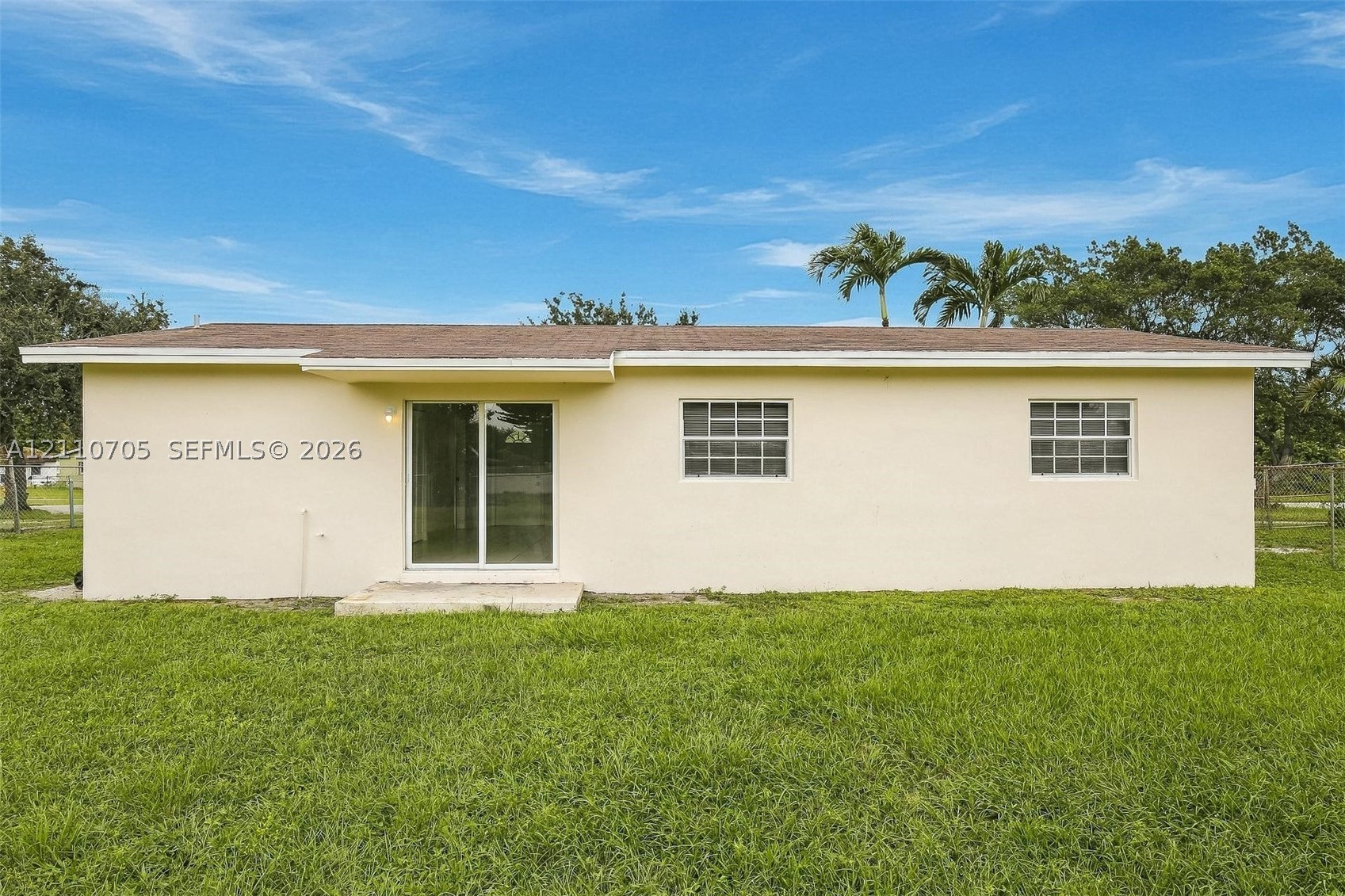 2940 NW 191st St, Miami Gardens FL 33056