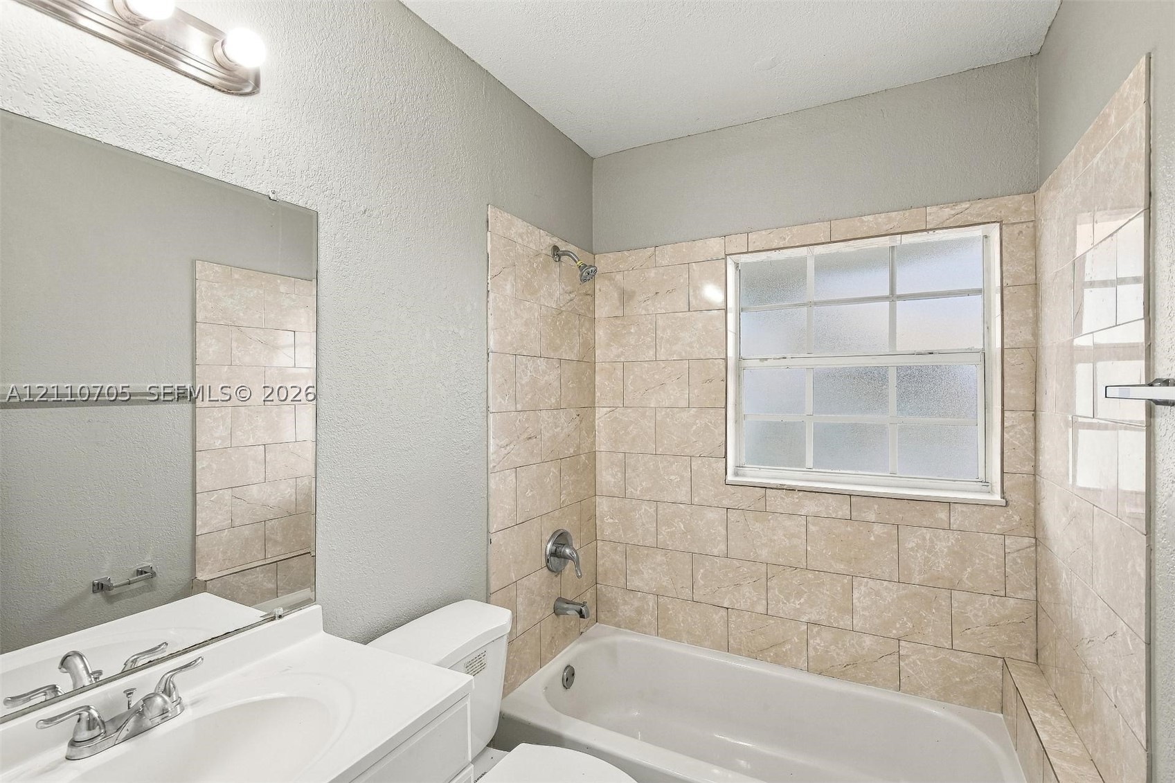 2940 NW 191st St, Miami Gardens FL 33056