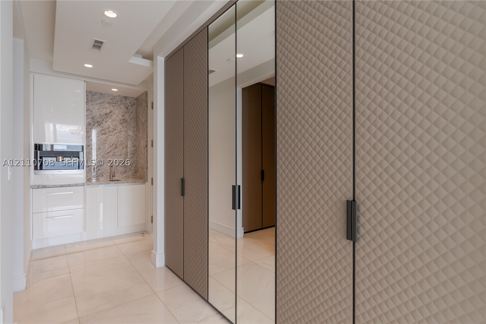 17901 Collins Ave #1801, Sunny Isles Beach FL 33160