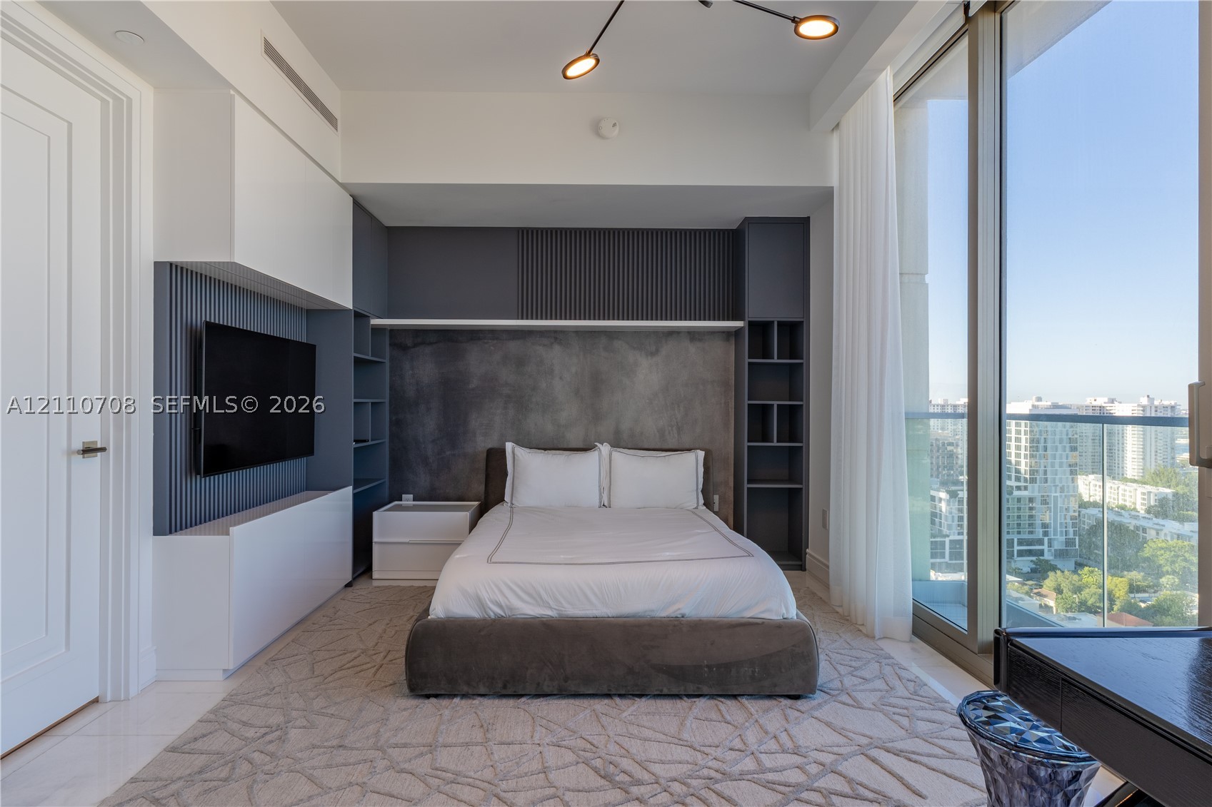17901 Collins Ave #1801, Sunny Isles Beach FL 33160