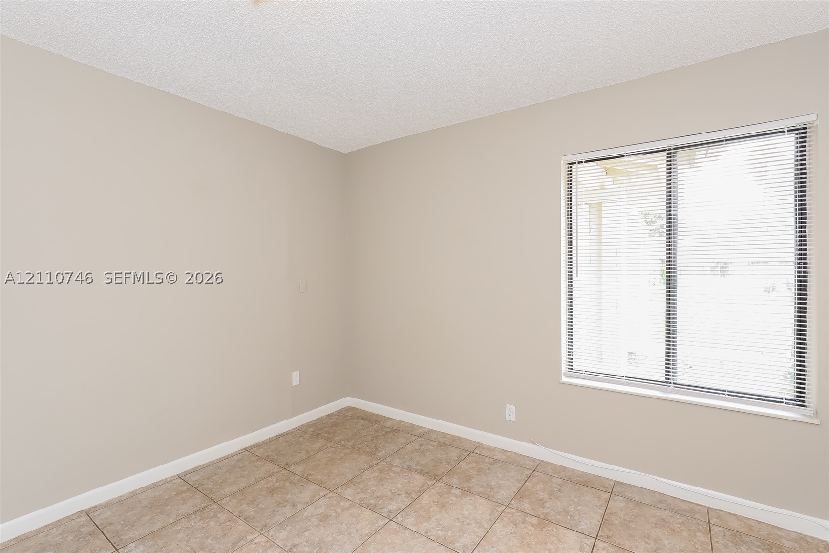7200 NW 46th St, Lauderhill FL 33319