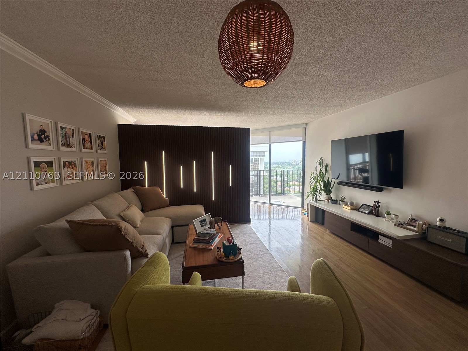 1901 Brickell Ave #B1706, Miami FL 33129