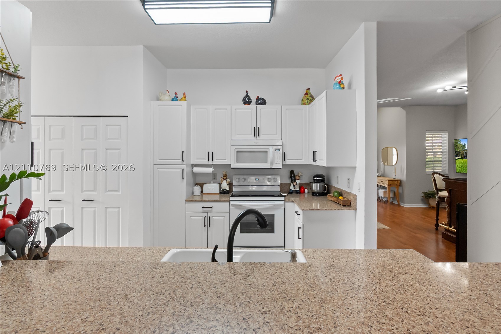 4402 NW 43rd St, Coconut Creek FL 33073