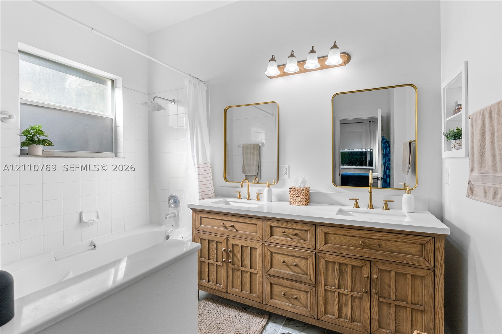 4402 NW 43rd St, Coconut Creek FL 33073