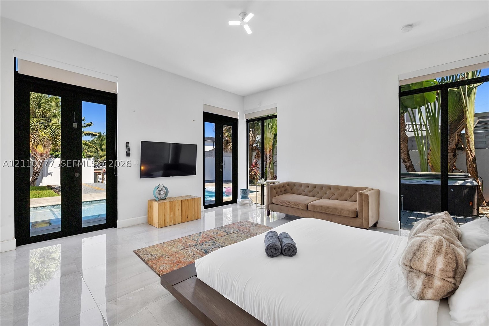 4484 SW 26th Ave, Fort Lauderdale FL 33312