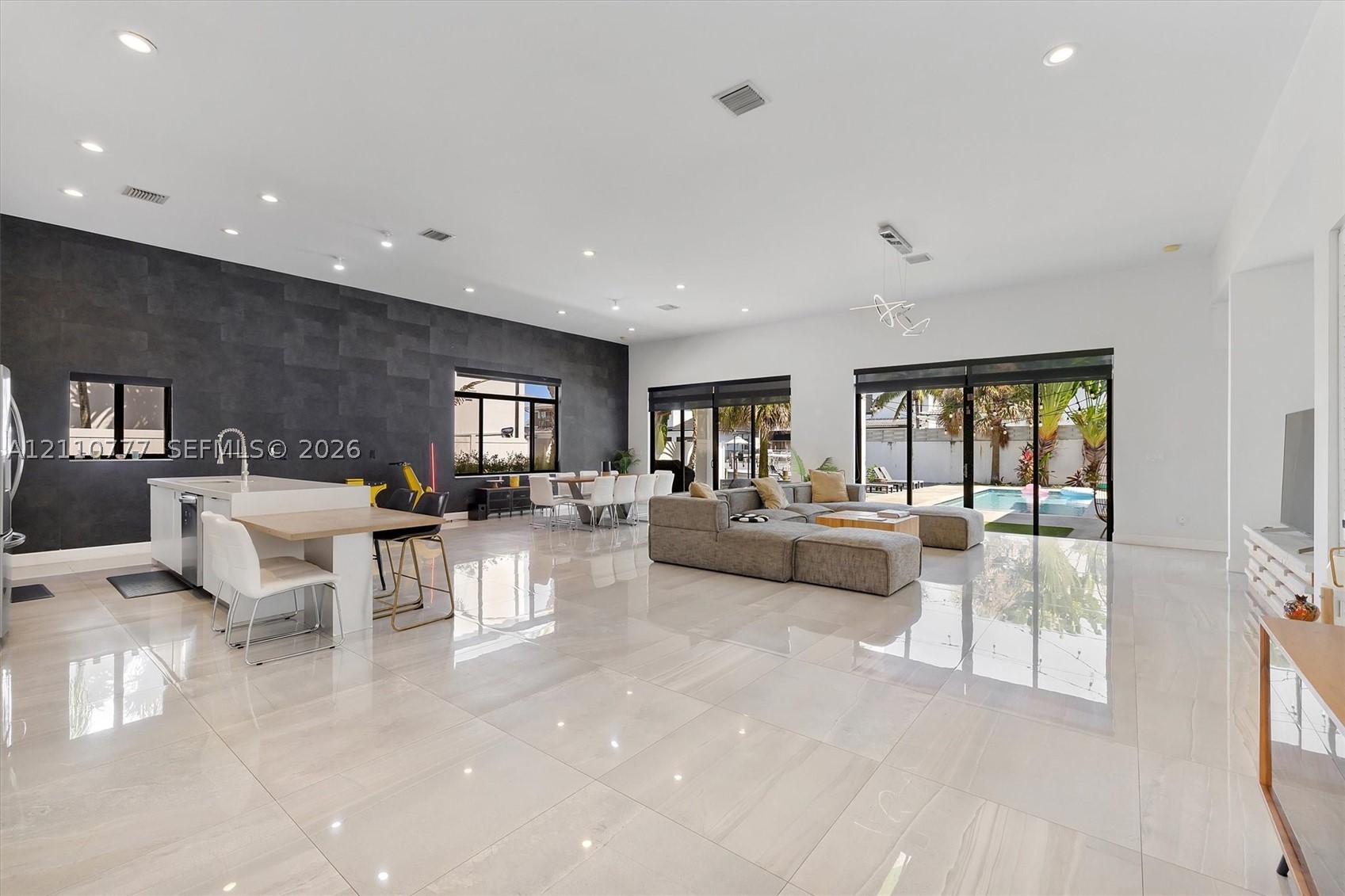 4484 SW 26th Ave, Fort Lauderdale FL 33312