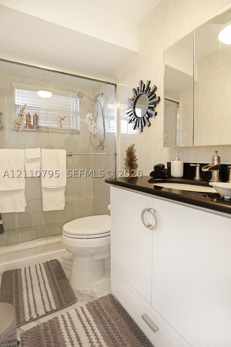 6570 Royal Palm Blvd #301J, Margate FL 33063