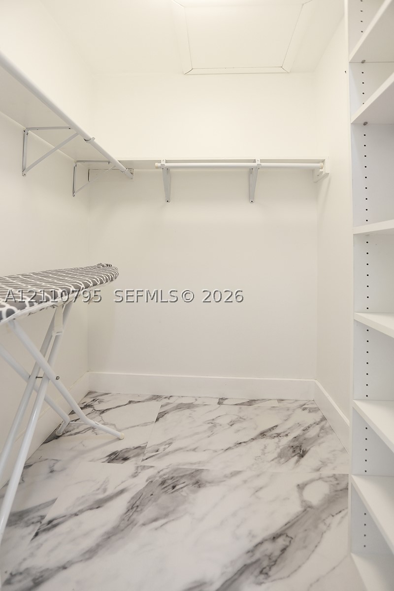 6570 Royal Palm Blvd #301J, Margate FL 33063