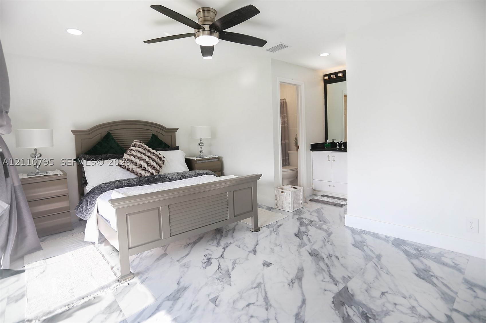 6570 Royal Palm Blvd #301J, Margate FL 33063