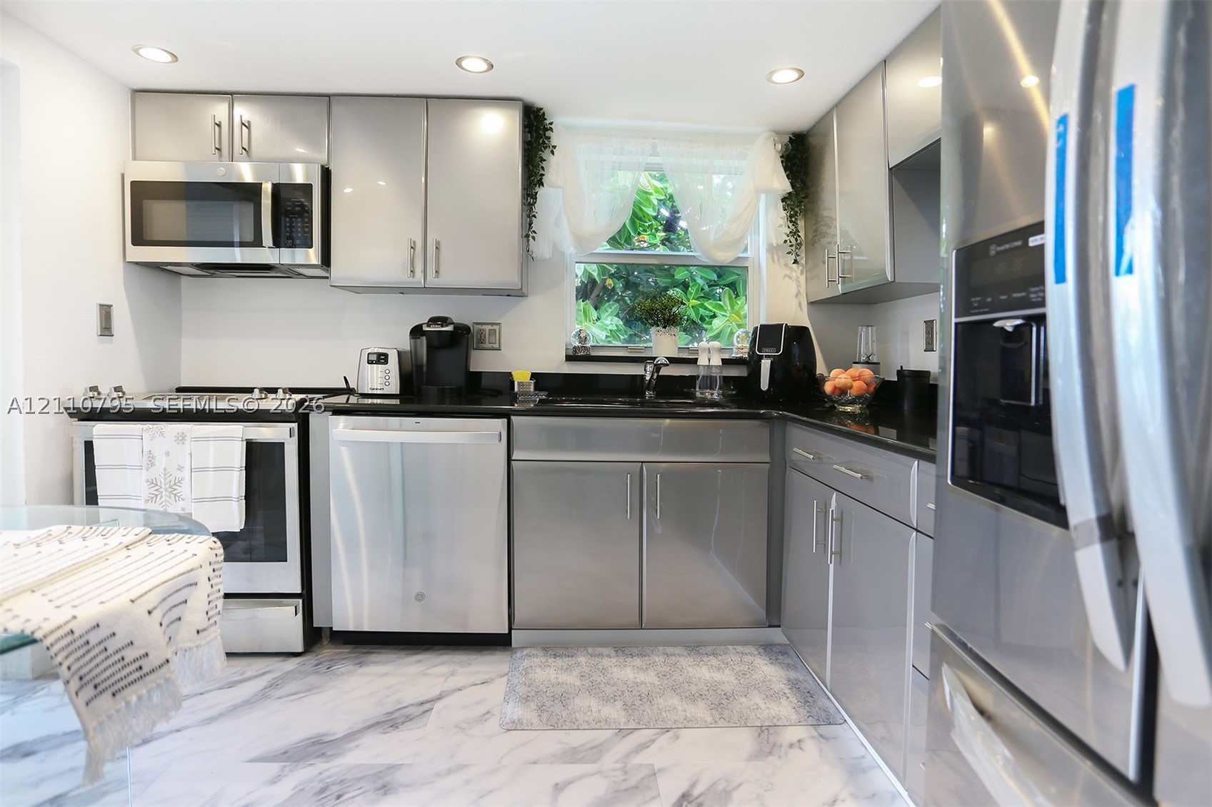 6570 Royal Palm Blvd #301J, Margate FL 33063