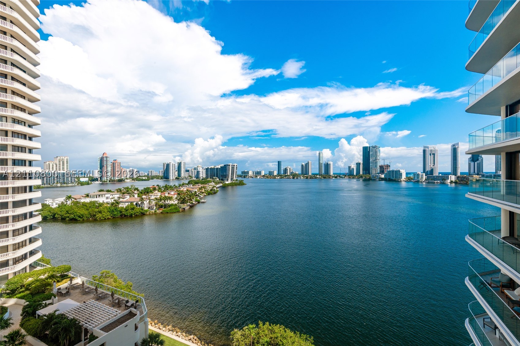 2800 Island Blvd #1105, Aventura FL 33160