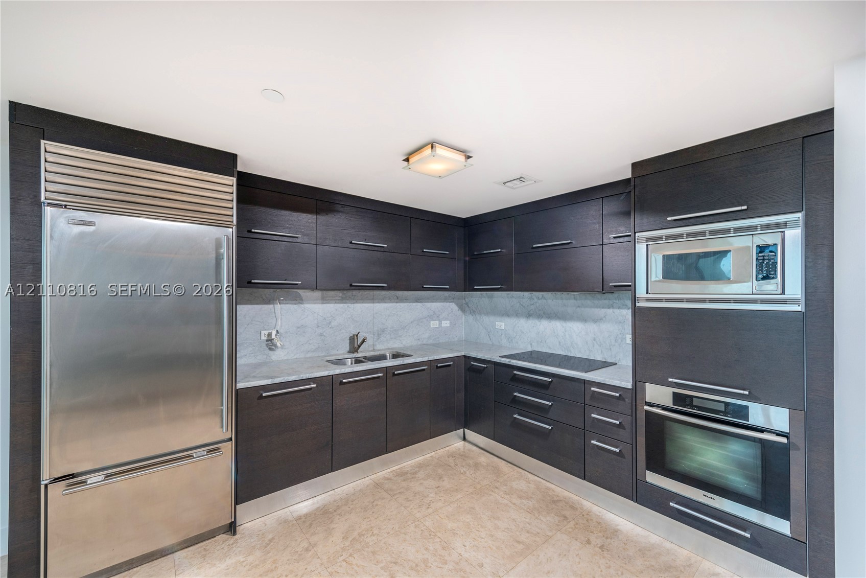 900 Biscayne Blvd #707, Miami FL 33132