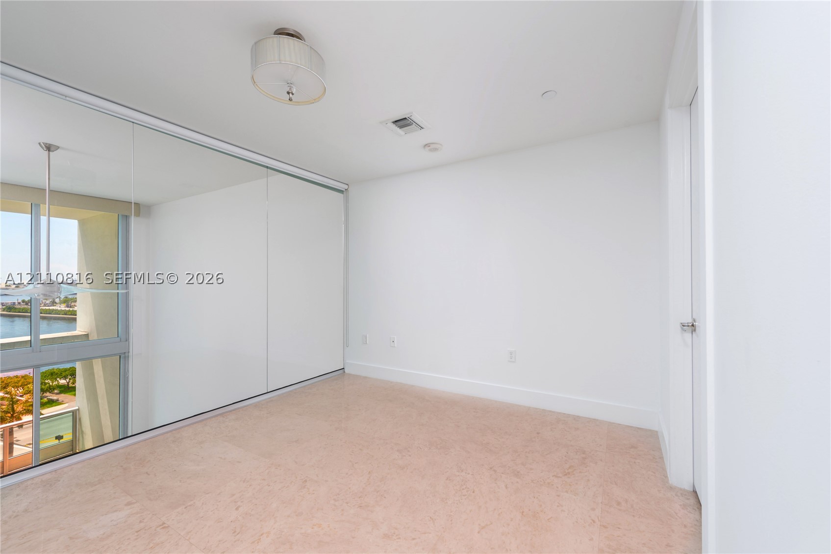 900 Biscayne Blvd #707, Miami FL 33132