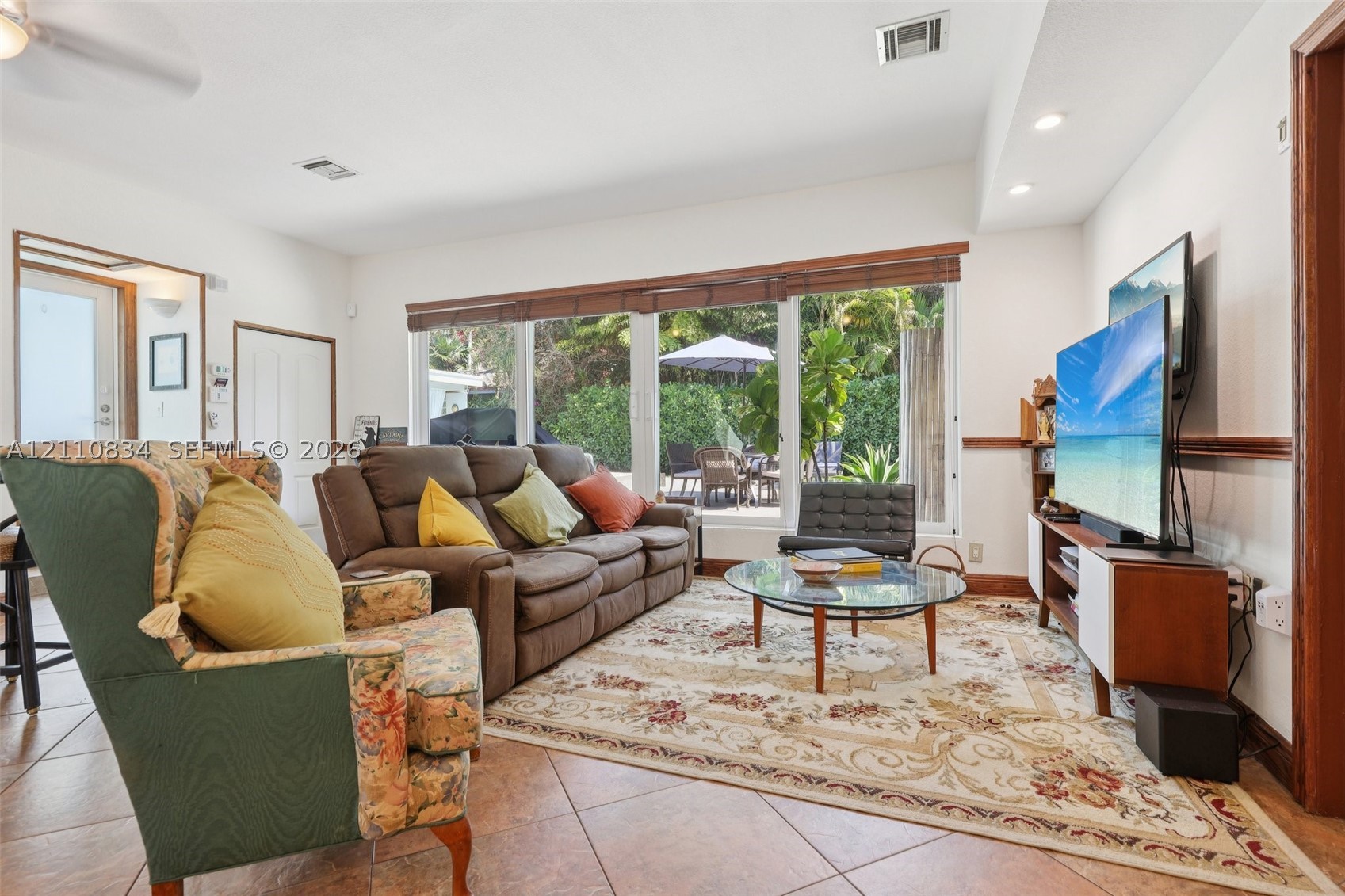 360 Menores Ave, Miami FL 33134