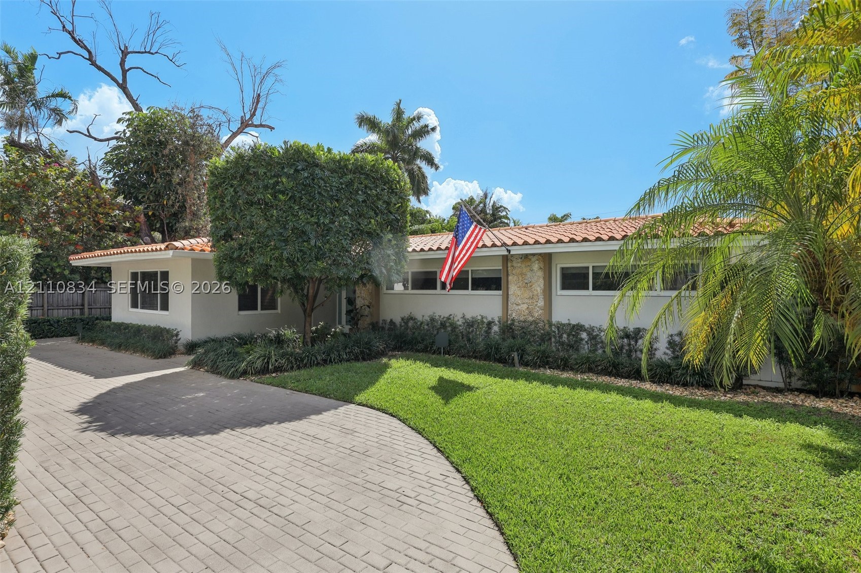 360 Menores Ave, Miami FL 33134