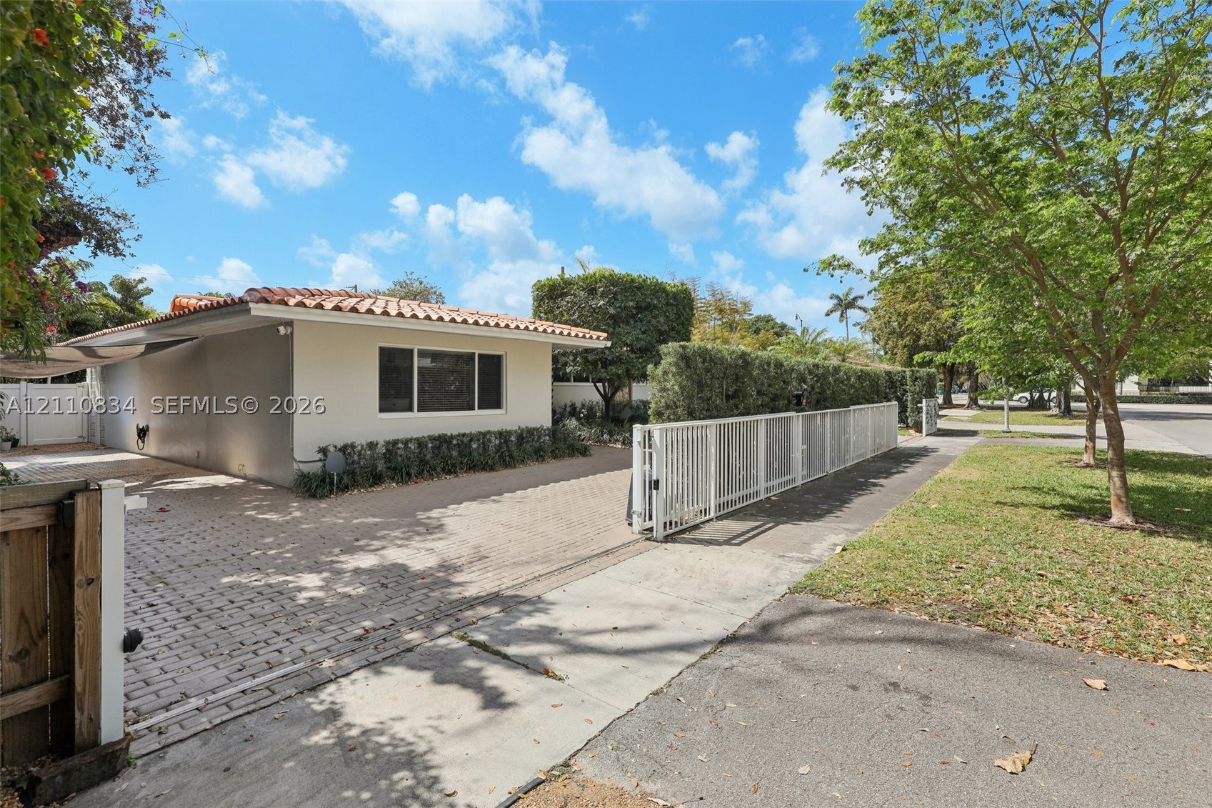 360 Menores Ave, Miami FL 33134