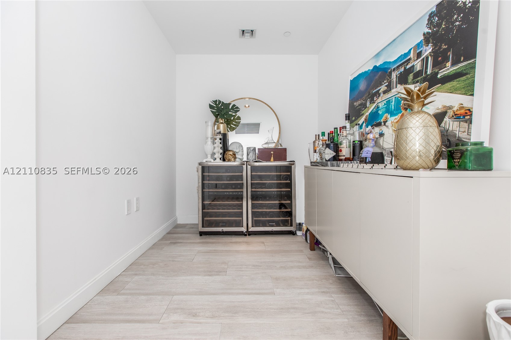 55 SW 9th St #2501, Miami FL 33130