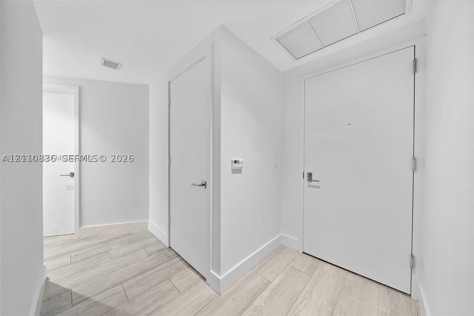 121 NE 34th St #1501, Miami FL 33137