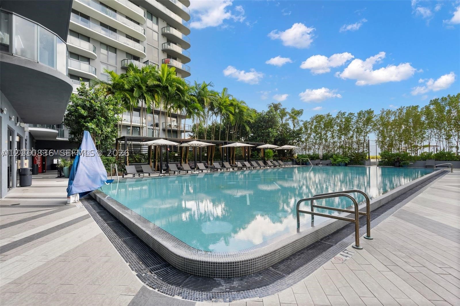 121 NE 34th St #1501, Miami FL 33137