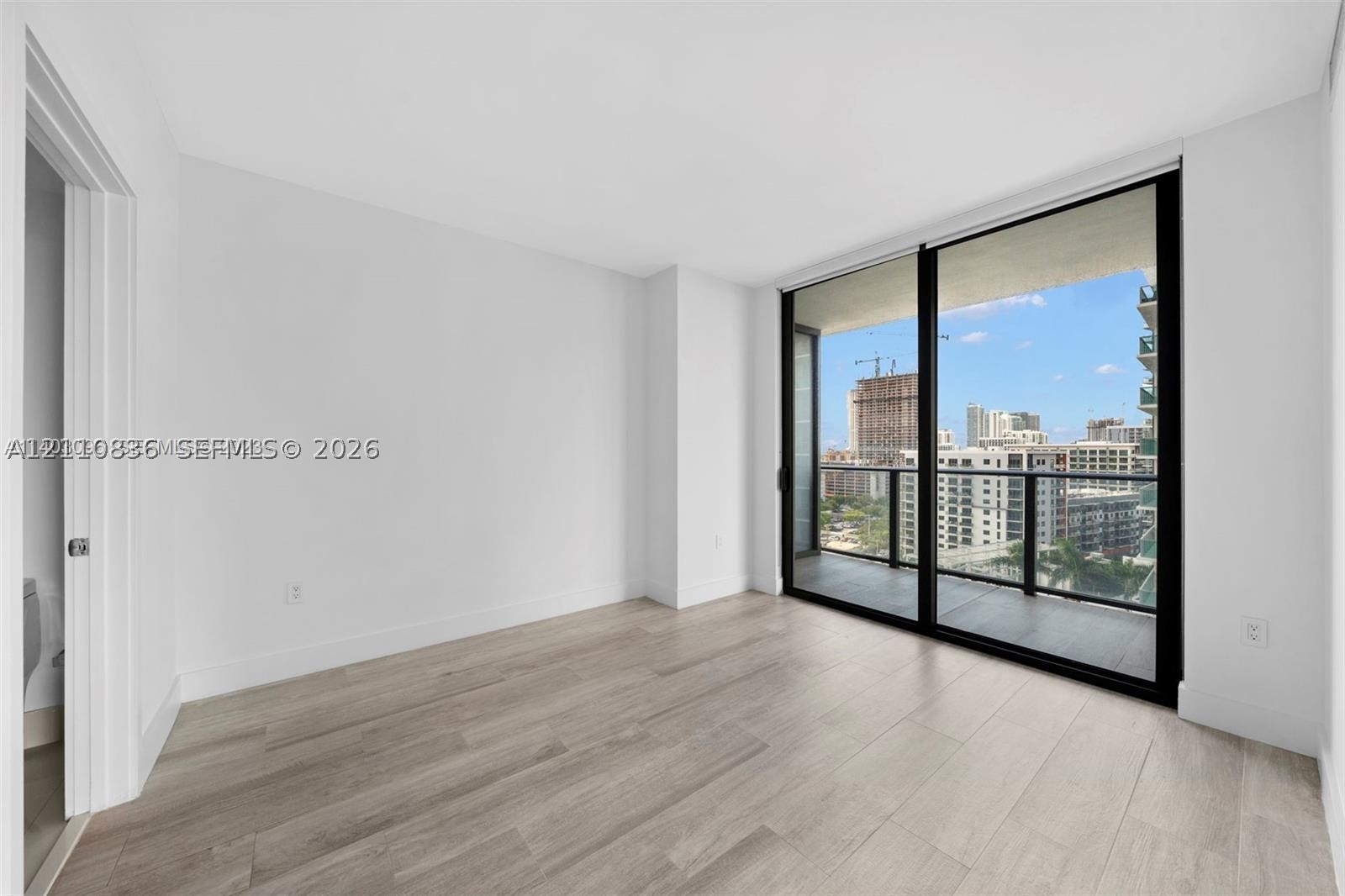 121 NE 34th St #1501, Miami FL 33137